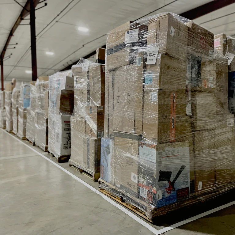wholesale and liquidation pallet deals